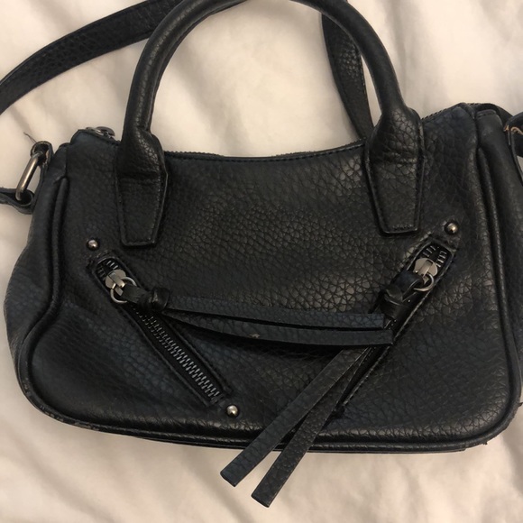 Moving sale Express cross body purse - Picture 3 of 7